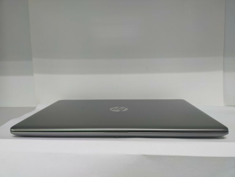 LAPTOP HP 255 G6 4GB/1TB HDD WIN10