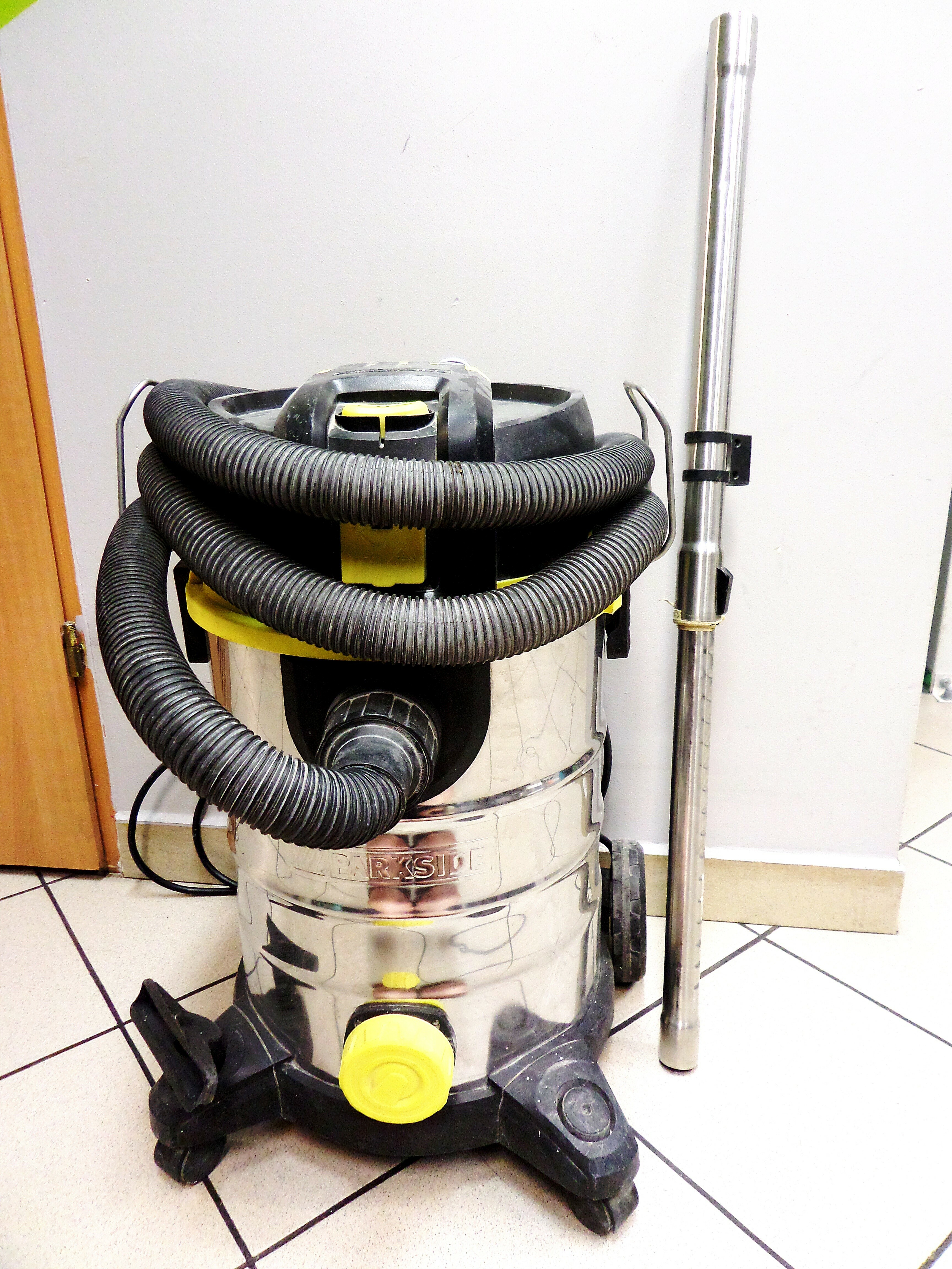 odkurzacz-parkside-pnts-1500-b3-pilsudskiego-8-konskie-unico