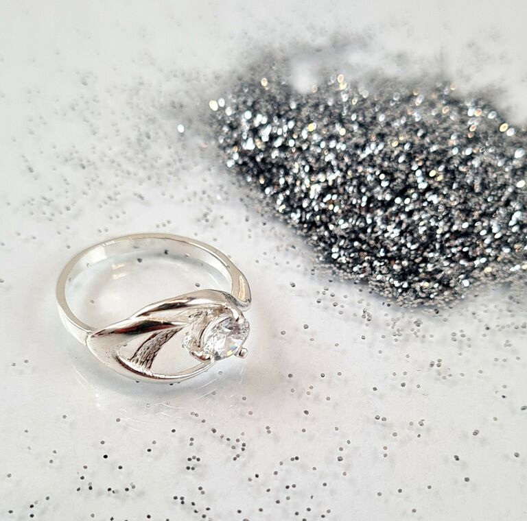 sliczny-srebrny-pierscionek-212g-925-r13-rozmiarsrednica-wew-mm-372-23