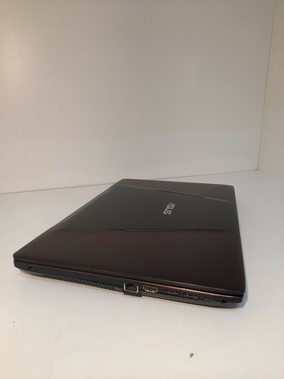 laptop-asus-fx553v-przekatna-ekranu-156