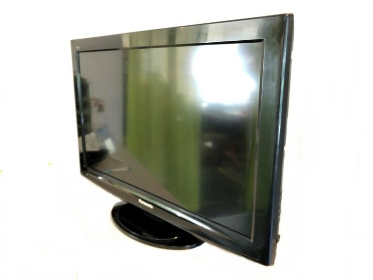 TV PANASONIC TX-L32C10P 32" LCD HDMI