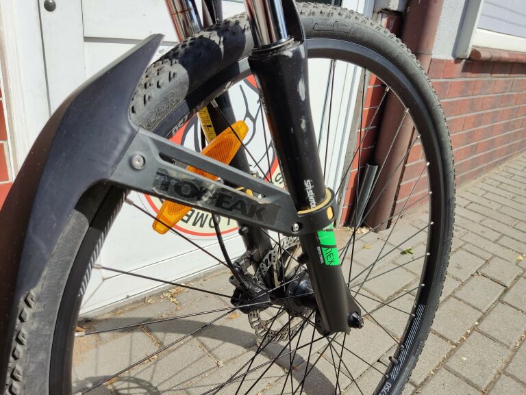 ROWER TREK DUAL SPORT 2 2018 RAMA 19'' KOŁA 28''