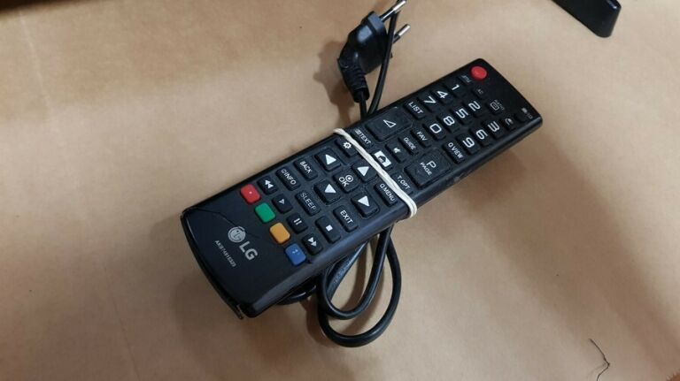 TELEWIZOR LG 43LH570V Z PILOTEM