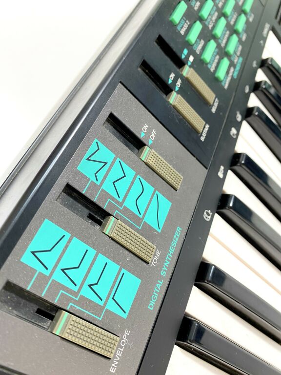 SYNTEZATOR KEYBOARD YAMAHA PSR-22 KLAWISZE ORGANY