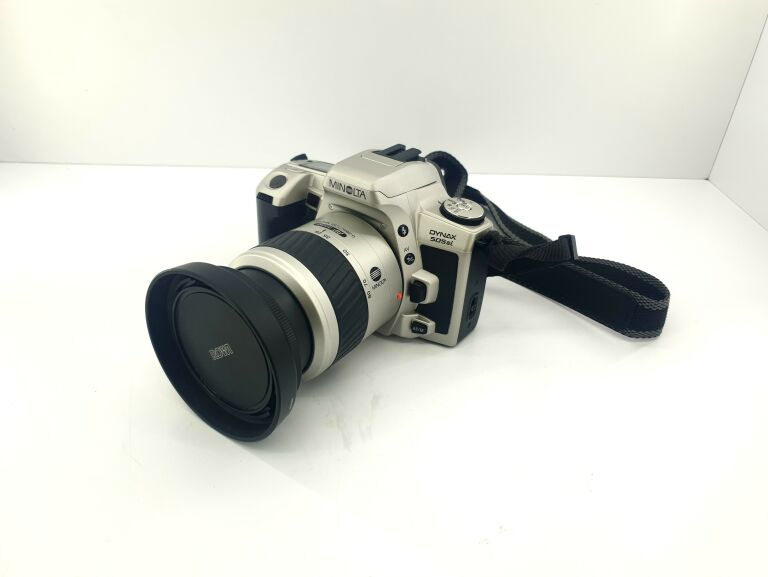 APARAT MINOLTA DYNAX 505 SI + OBIEKTYW AF 28-80