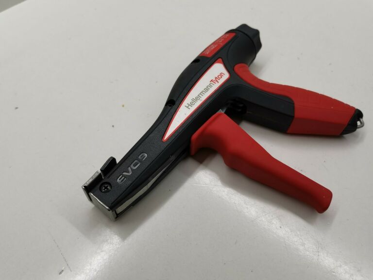 pistolet-opasek-zaciskowych-evo9-hellermanntyton-product-id