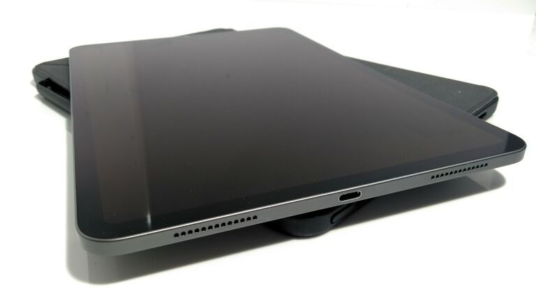 tablet-apple-ipad-pro-11-512gb-okazja-model-ipad-pro-11