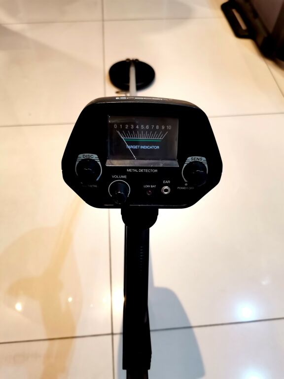 wykrywacz-metali-tracer-m-ray-912-opis-ean-0002105200071