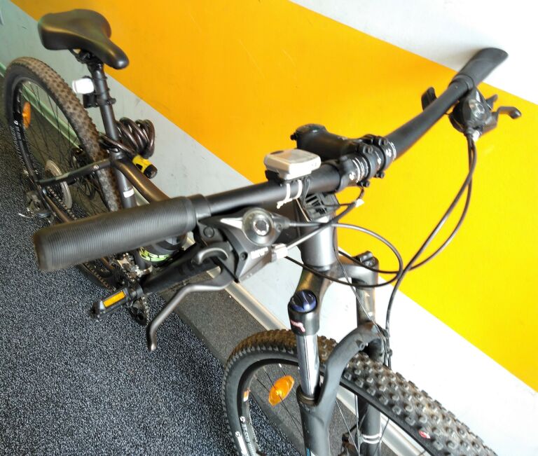 ROWER TREK SKYE S 23"/28" OD LOOMBARD!