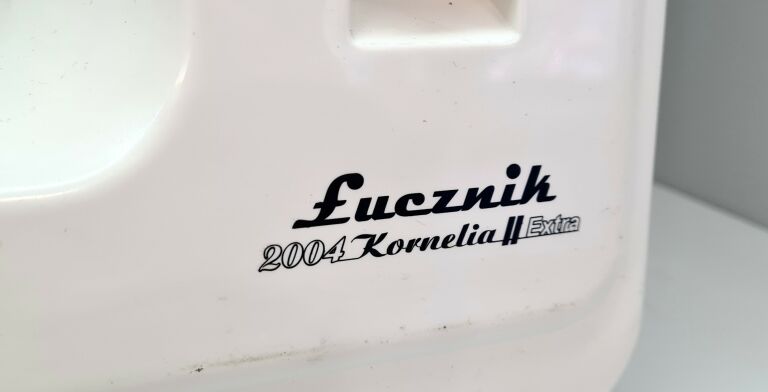 MASZYNA DO SZYCIA ŁUCZNIK KORNELIA II EXTRA 2004