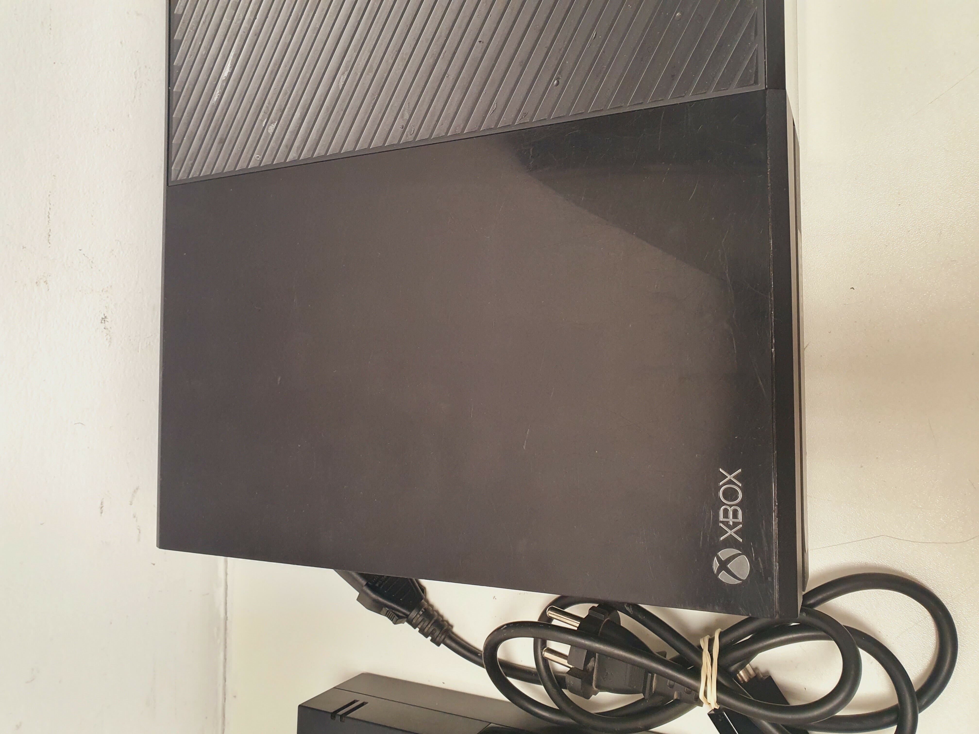 konsola-xbox-one-kolor-czarny