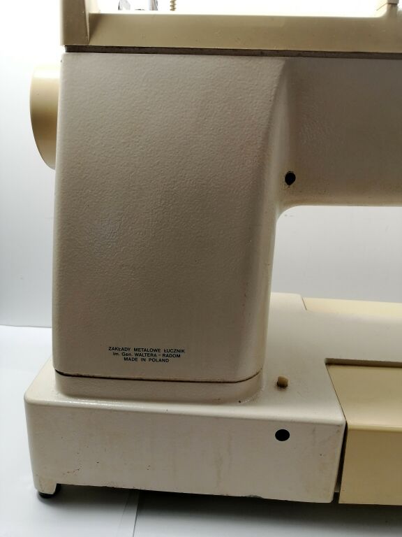 maszyna-do-szycia-lucznik-finesse-884-zasilacz-product-id