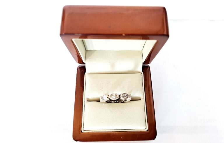 pierscionek-marka-inna-marka