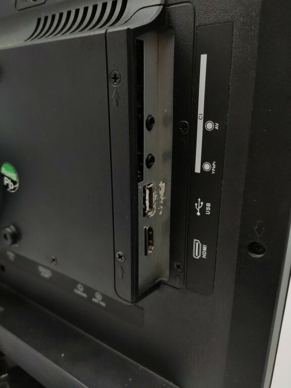 telewizor-19-19-cali-smart-tech-le-1919-typ-telewizora-lcd