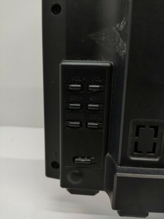 telewizor-19-19-cali-smart-tech-le-1919-model-le-1919