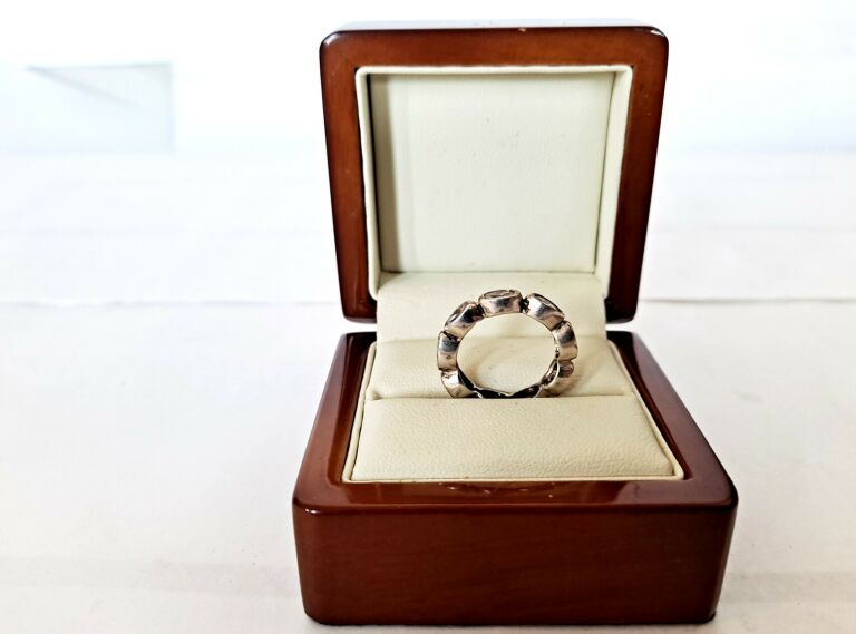 pierscionek-stan-uzywany