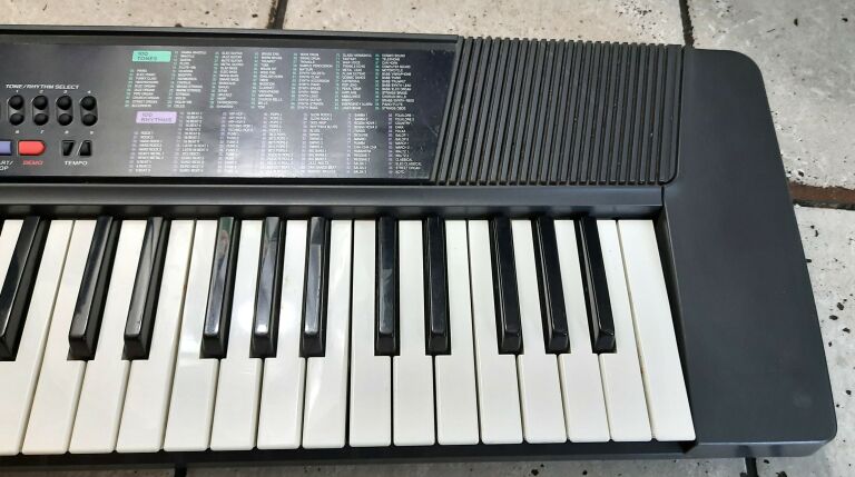 Keyboard casio hotsell ctk 100