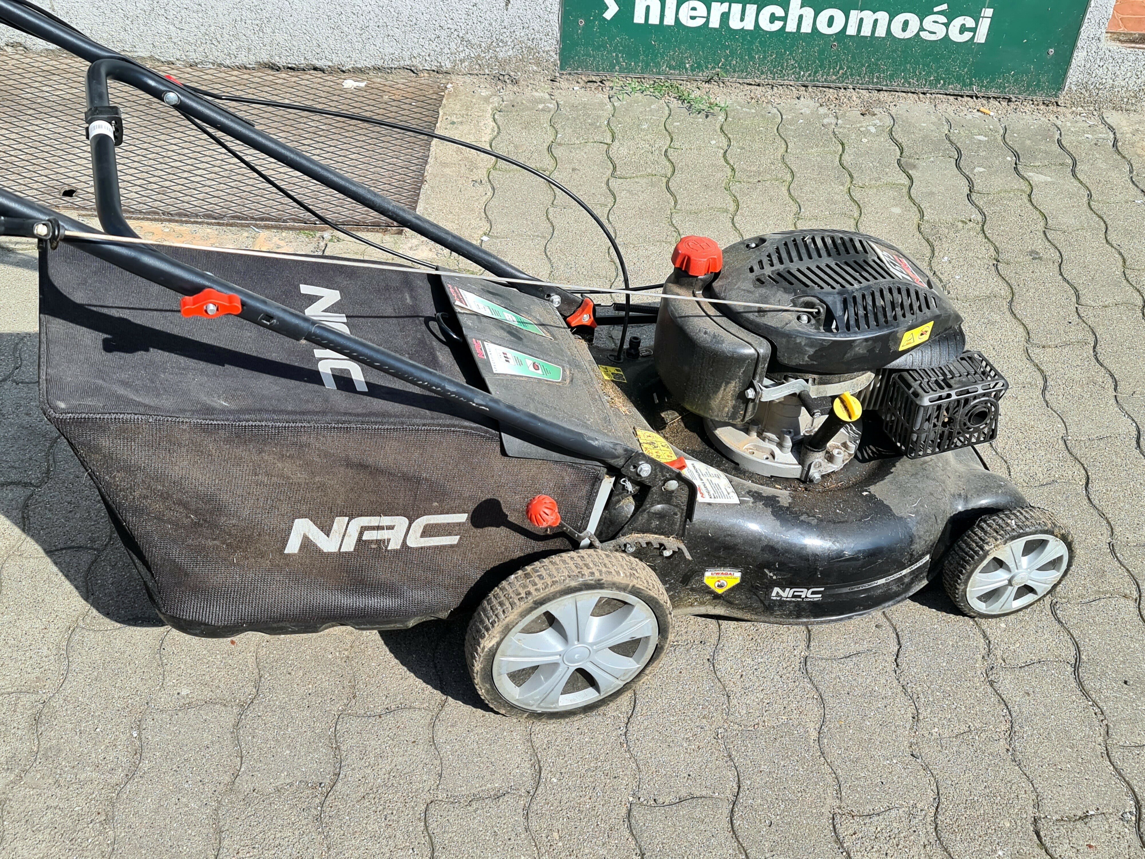 kosiarka-spalinowa-nac-ls50-575-pojemnosc-kosza-60