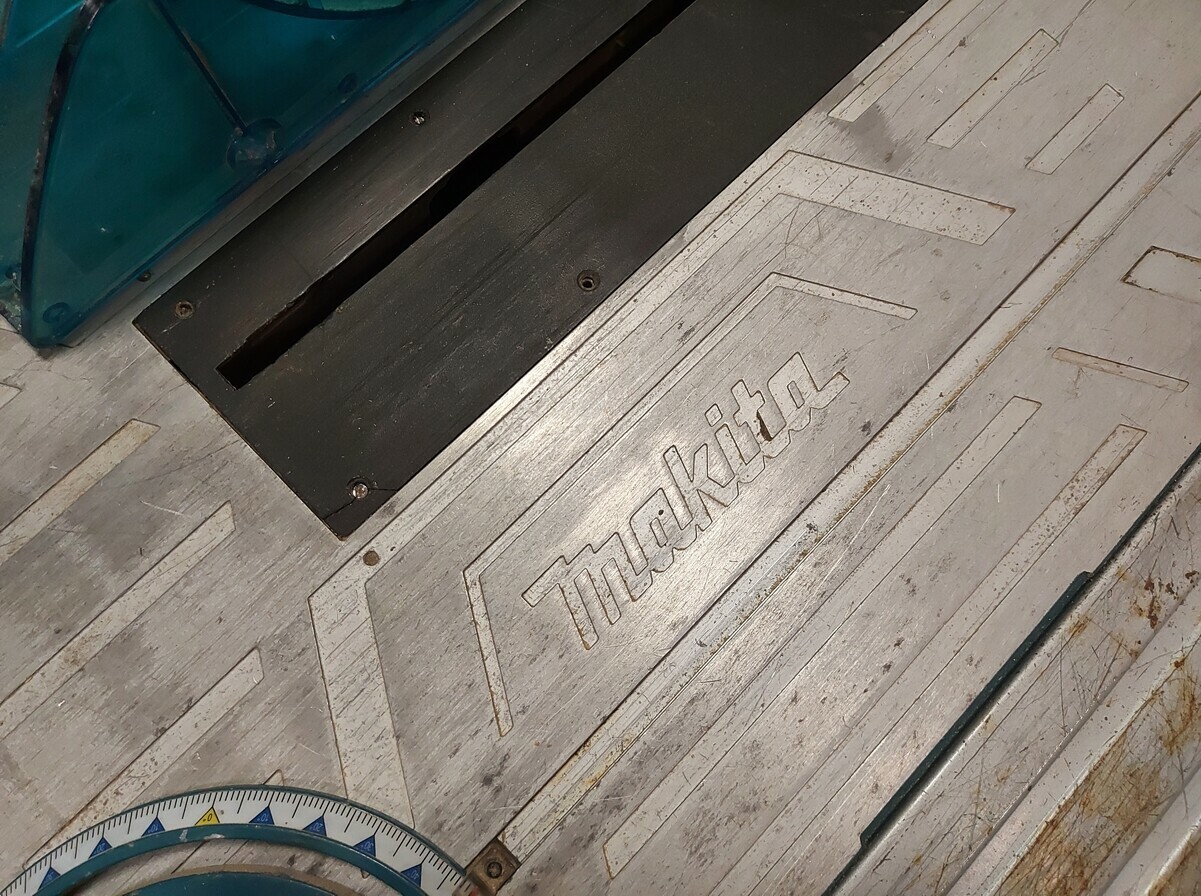 makita-pilarka-stolowa-mlt100-pila-1500w-stan-uzywany