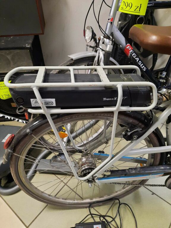 ROWER ELEKTRYCZNY WINORA X375.F ŁADOWARKA