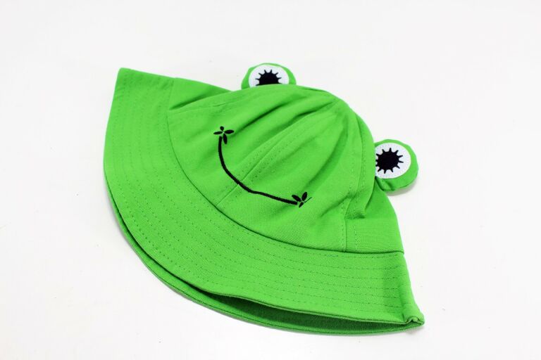 sliczna-zielona-czapka-dzieciece-zabka-new-partyzantow-2-jedrzejow-palladium