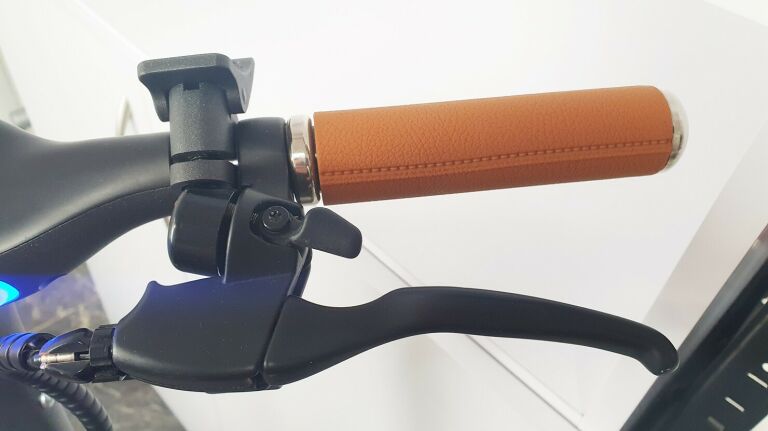 HULAJNOGA ELEKTRYCZNA FRUGAL CLEVER