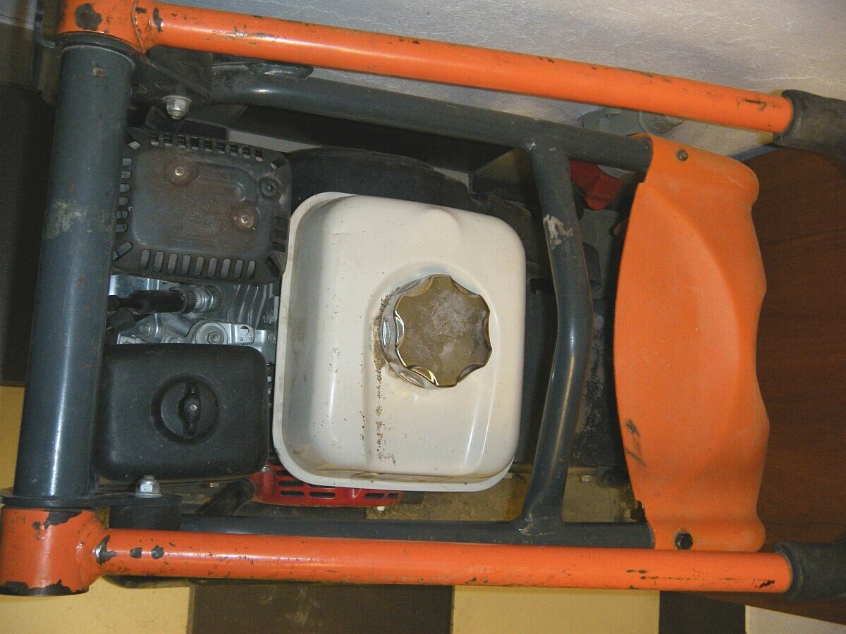 zageszczarka-belle-z-silnikiem-loncin-product-id