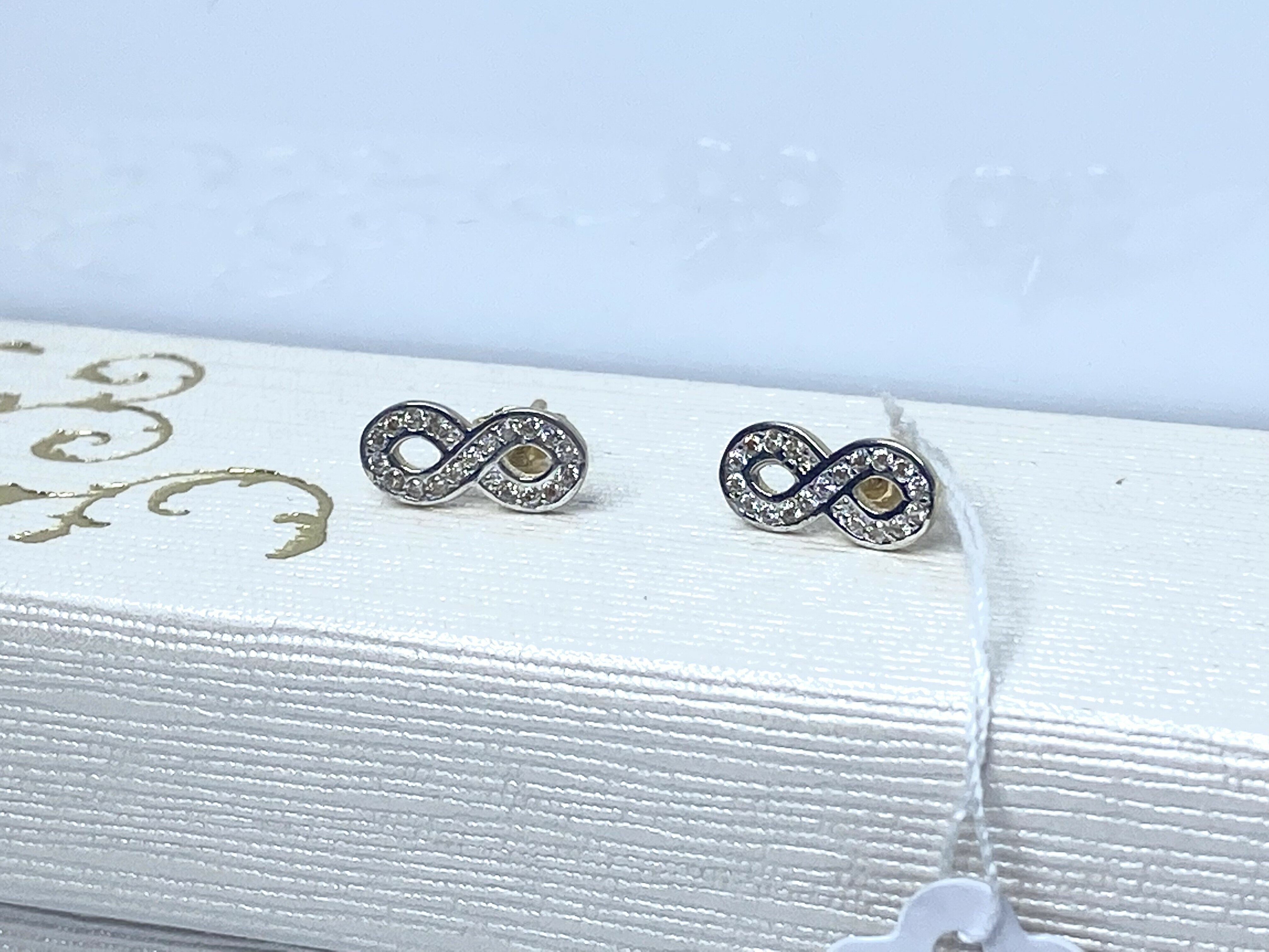 zlote-kolczyki-nieskonczonosc-pr585-rodzaj-2205-16