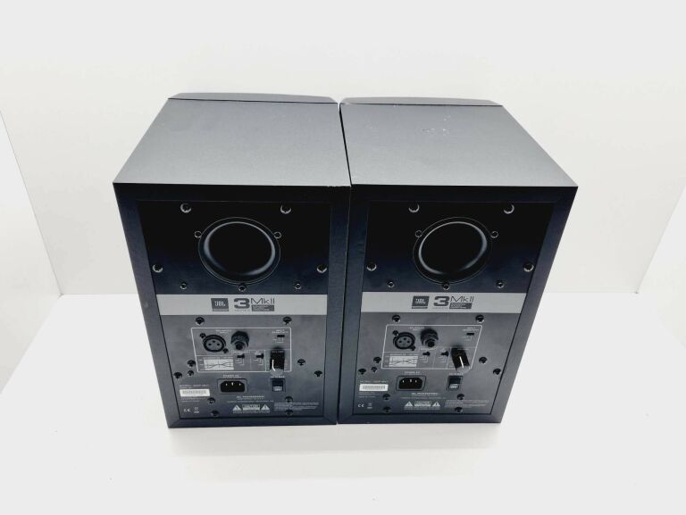 MONITORY STUDYJNE PARA JBL 305P MKII