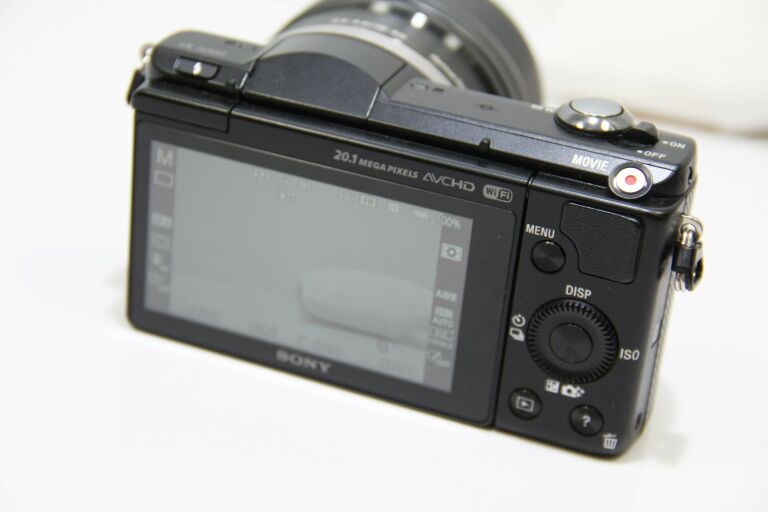 APARAT SONY ALPHA A5000