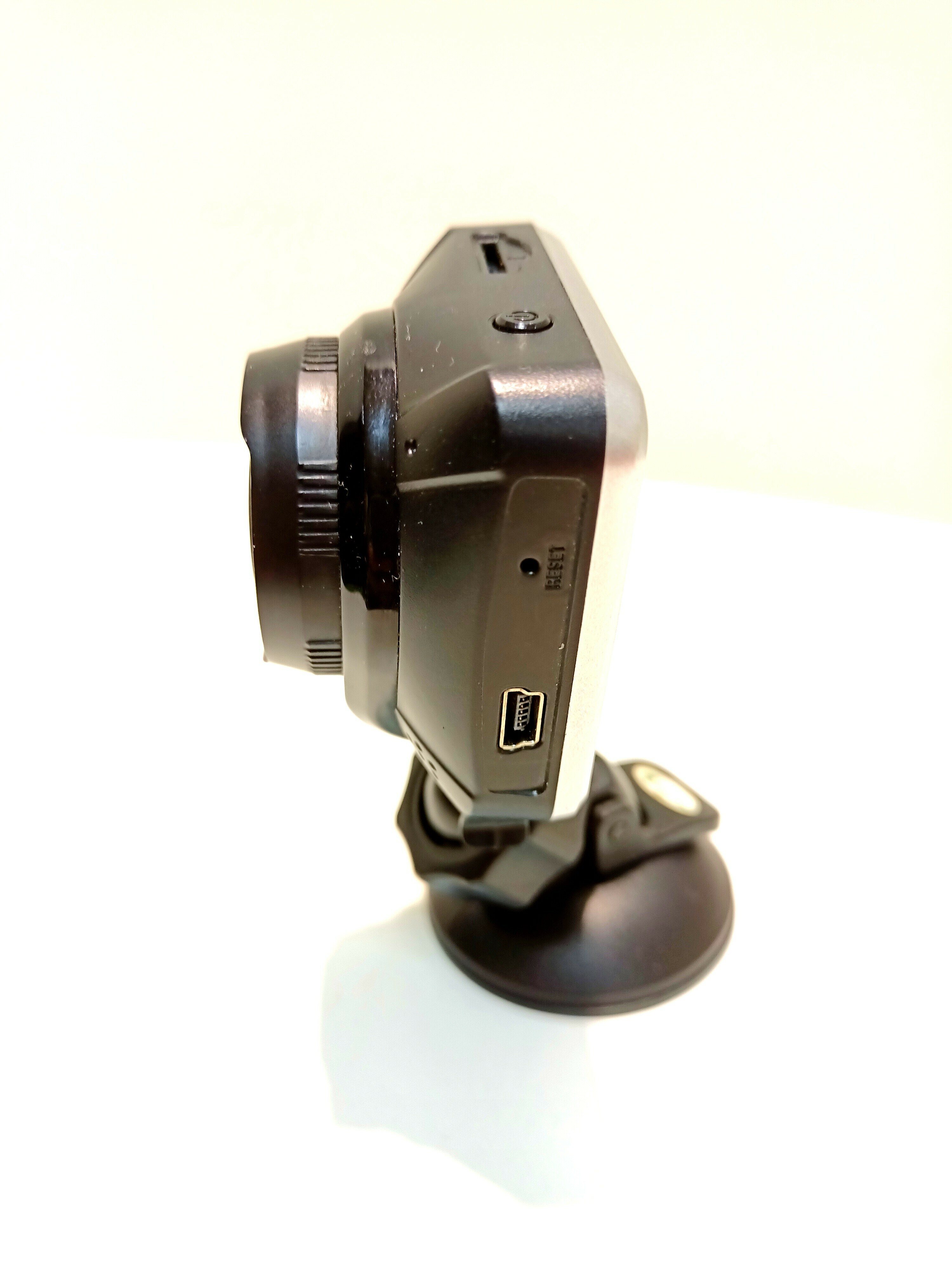 kamera-samochodowa-navitel-r200-nv-product-id