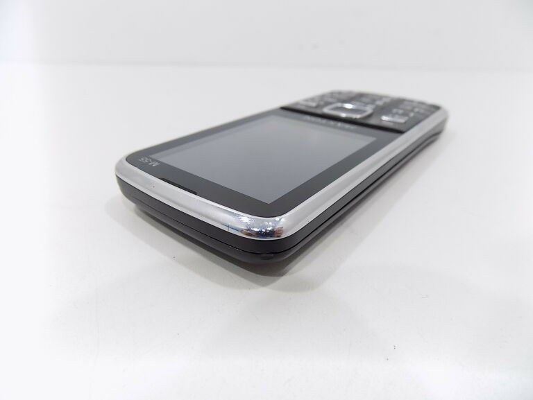 KLAWISZOWY TELEFON MAXTON M55 OPIS