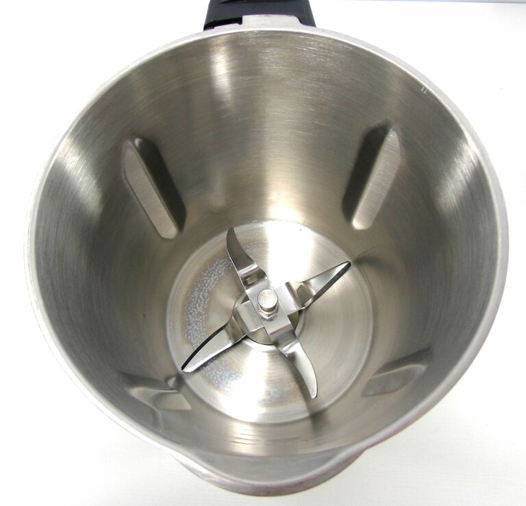 zadbany-robot-olimp-cook-multicooker-komplet-moc-1200