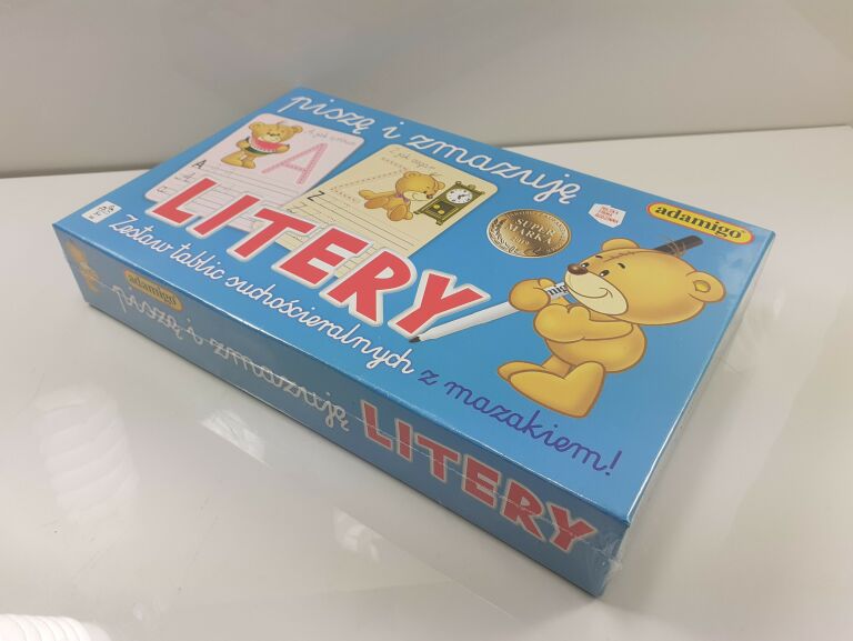PISZĘ I ZMAZUJE LITERY NAUKA PISANIA LITEREK