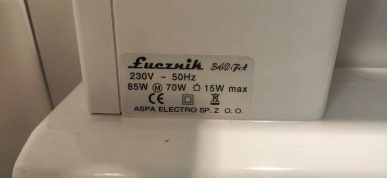 maszyna-do-szycia-lucznik-340-fa-opis-kolor-dominujacy-bialy