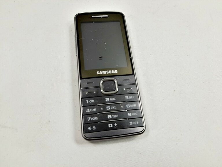 TELEFON TELEFON SAMSUNG GT-S5610