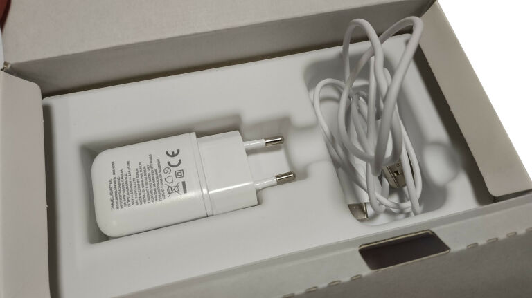 jak-nowy-telefon-lg-k51s-3gb64gb-lm-k510emw-stan-uzywany