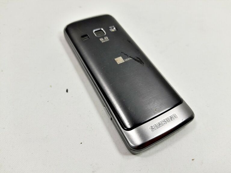 TELEFON TELEFON SAMSUNG GT-S5610