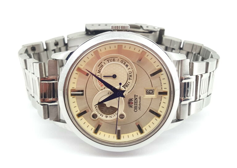 ORIENT AUTOMATIC SUN & MOON FET0P003W0