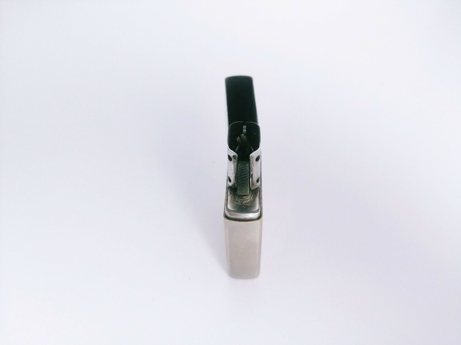 zapalniczka-zippo-marka-zippo