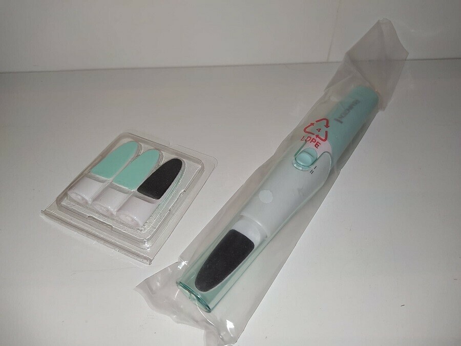 frezarka-do-paznokci-remington-man1001-kolor-dominujacy-bialy