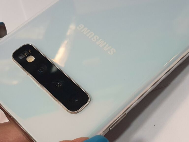 SAMSUNG GALAXY S10 128 GB