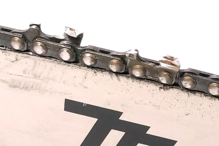 pila-spalinowa-makita-ea4300f-marka-makita