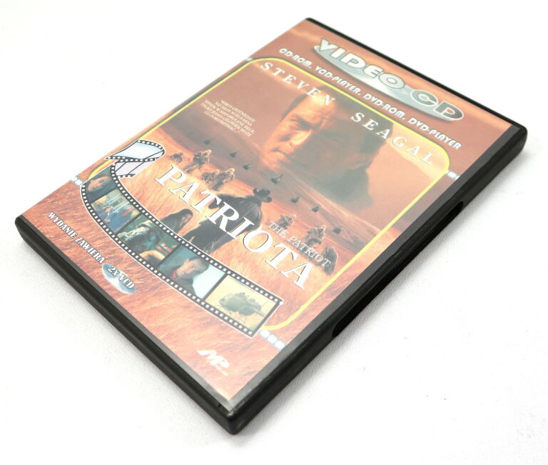 FILM NA DVD - PATRIOTA - STEVEN SEAGAL