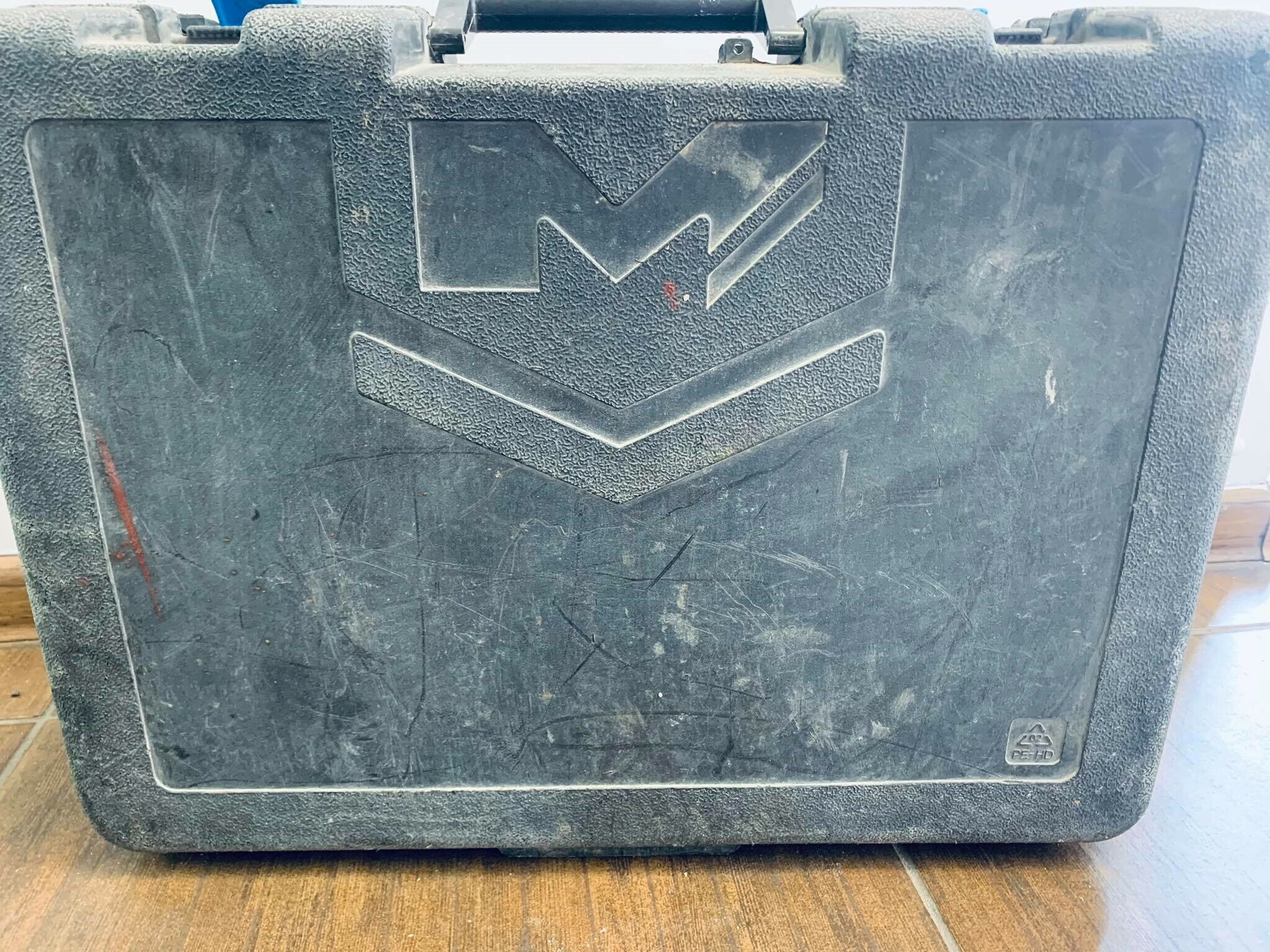 mlot-udarowo-obrotowy-macallister-sds-max-1500w-marka-macallister