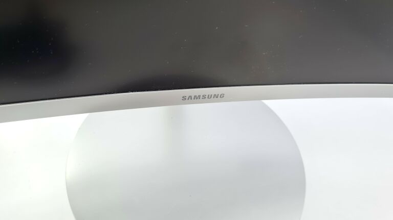 monitor-samsung-lc27f591fduxen-27-stan-uzywany