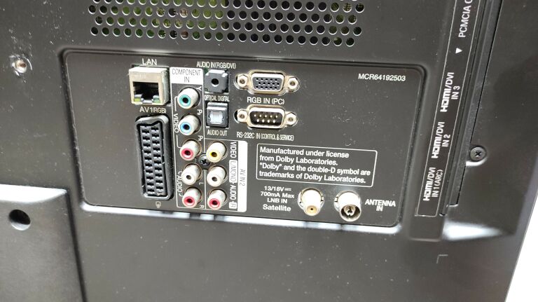 TELEWIZOR LG 32LV375S + PILOT