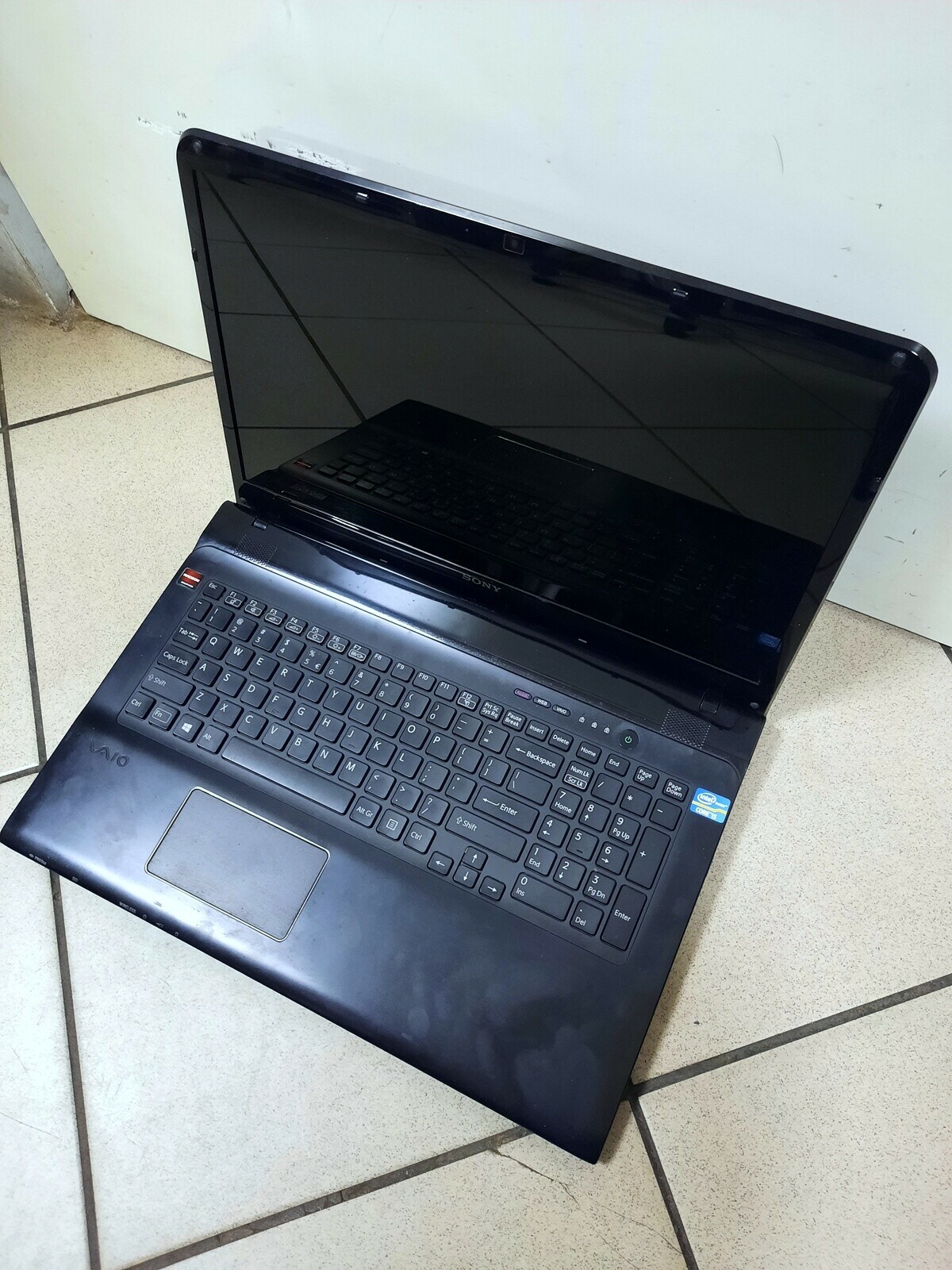 laptop-sony-vaio-sve171c11m-ladtorba-ean-9901065880013