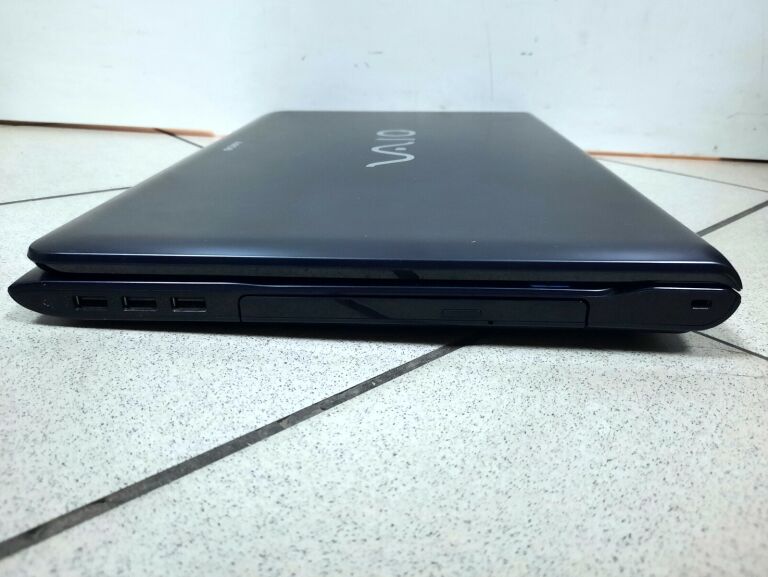 LAPTOP SONY VAIO SVE171C11M /ŁAD./TORBA