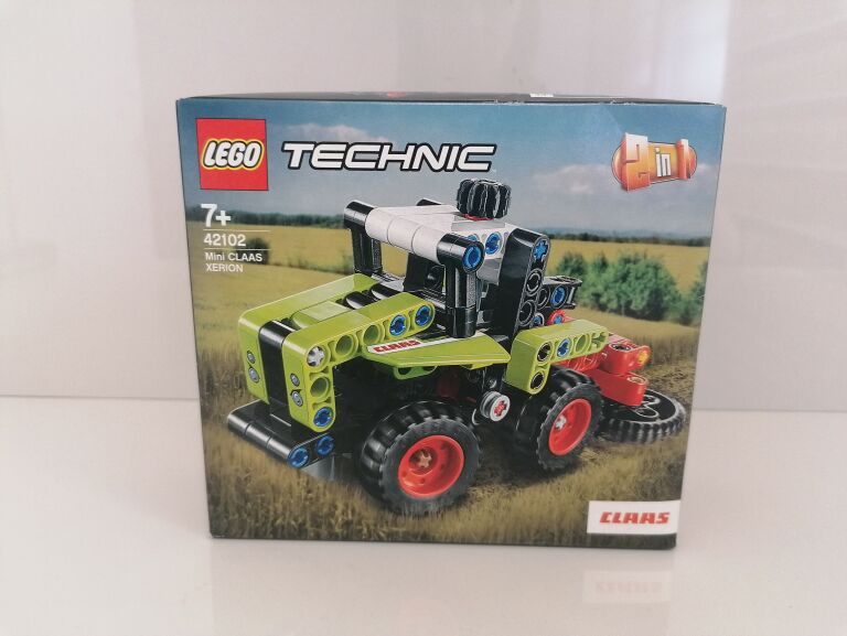 LEGO TECHNIC MINI CLAAS XERION 2 W 1 42102